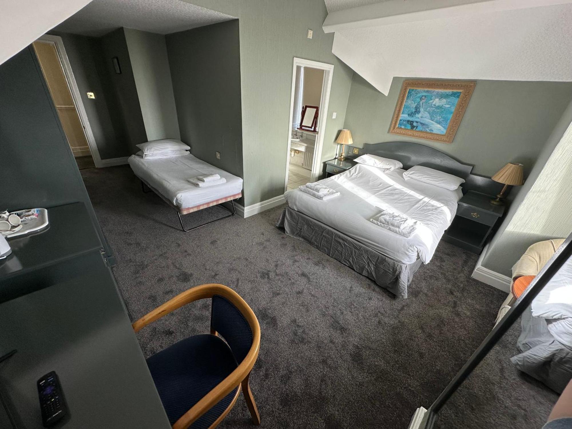 Clarkes Hotel Barrow In Furness Eksteriør bilde